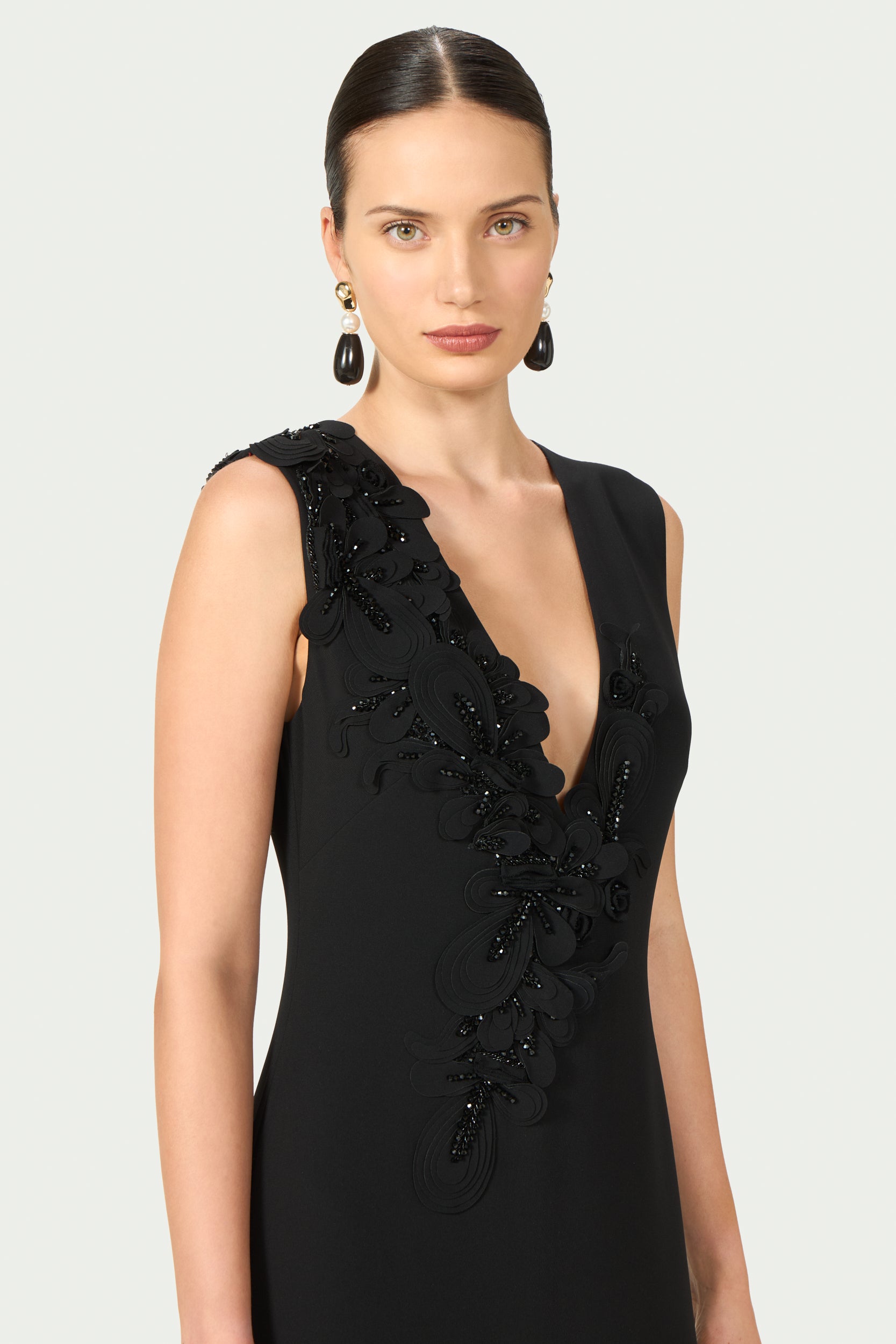 Jevi Crepe Sleeveless Gown